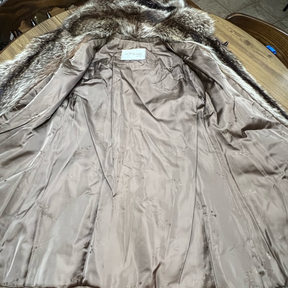 Vintage Hopper Furs Mid Length Raccoon Coat. Sz S-M - Picture 14 of 16